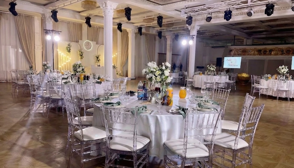 Фото №14 зала Зал «Суриковъ Холл»