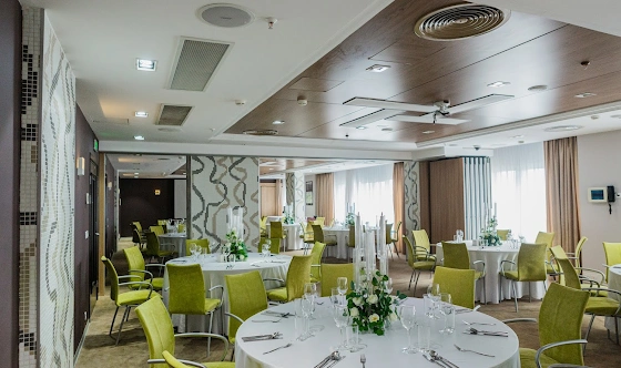 Фото №16 зала Зал "Урал"