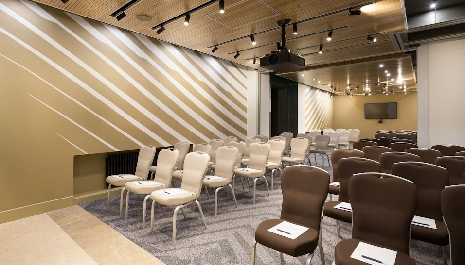 Фото №1 зала Конференц-зал "Танаис" 