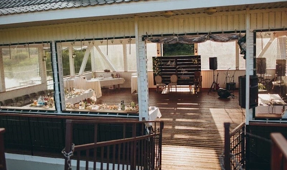 Фото №5 зала Зал на воде