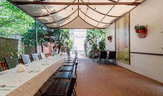 Фото №4 зала Летняя беседка 