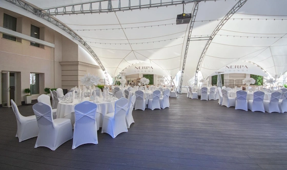 Фото №18 зала Летняя  терраса ресторана Gallery