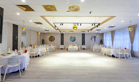 Фото №1 зала Зал ресторана