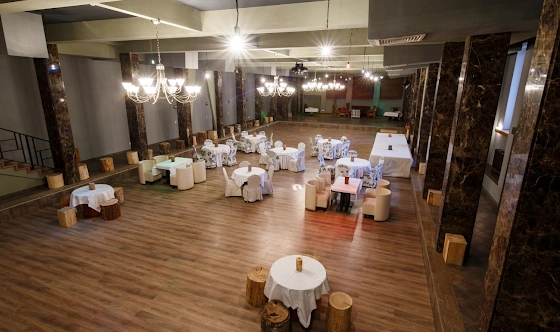 Фото №12 зала Зал «Бальный»
