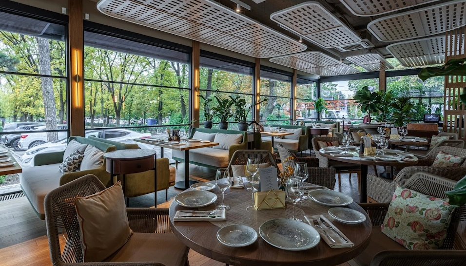 Фото №2 зала Терраса 1 этаж