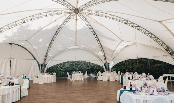 Фото №5 зала Летний шатер с беседкой