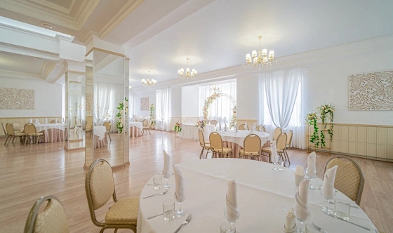 Фото №4 зала Прага 