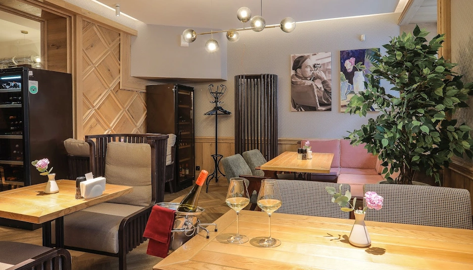 Фото №4 зала Основной зал