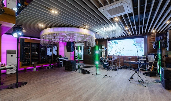 Фото №15 зала Основной зал