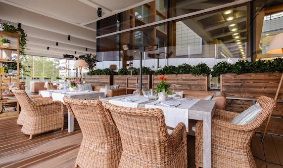 Фото №4 зала Летняя веранда