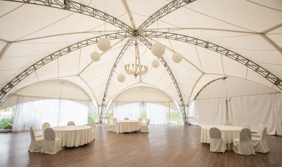 Фото №11 зала Летний шатер с беседкой