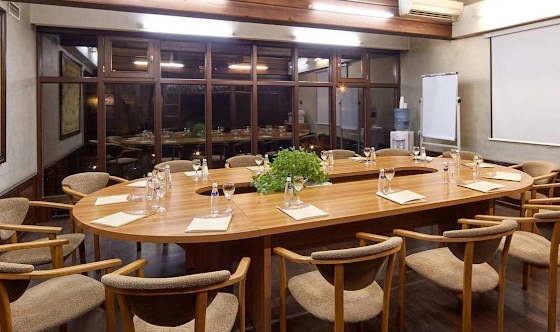 Фото №2 зала Зал BUSINESS CENTER - отель Звезда