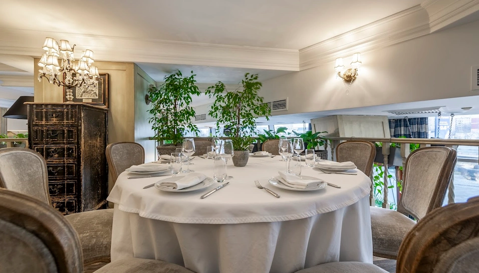 Фото №3 зала Второй этаж