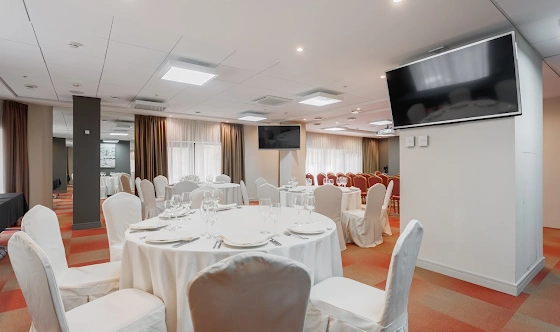 Фото №4 зала Зал "Павел Селиванов"