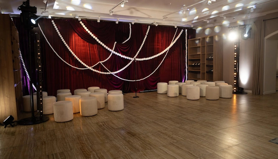 Фото №12 зала Основной зал