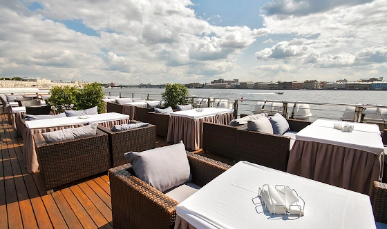 Фото №11 зала Открытая верхняя палуба 