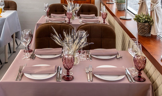 Фото №6 зала Палуба