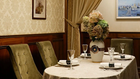 Фото №3 зала Зал «Библиотека»