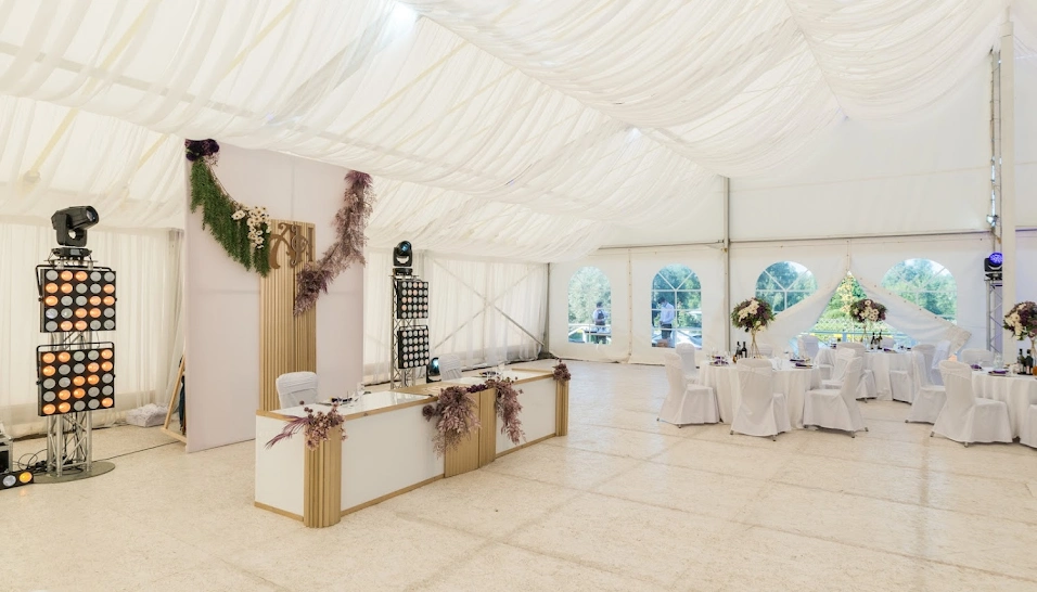 Фото №7 зала Шатер у пруда