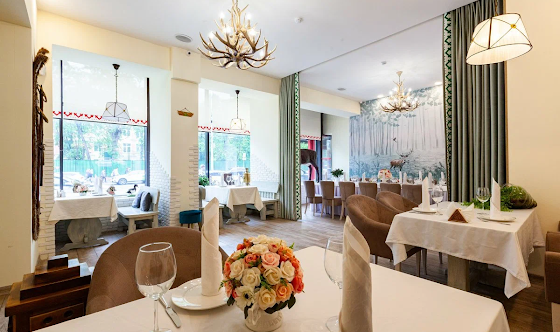 Фото №2 зала Зал «Охотничий»