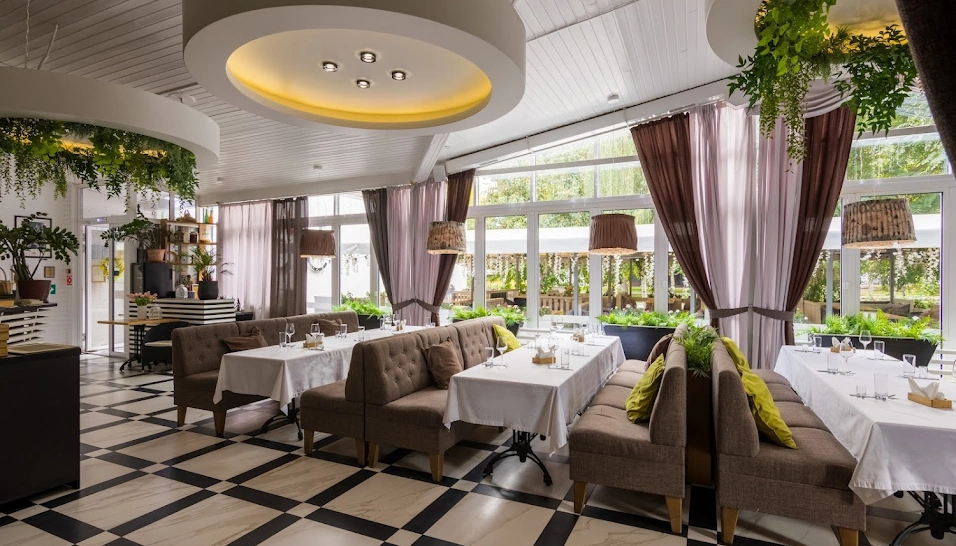 Фото №8 зала Основной зал