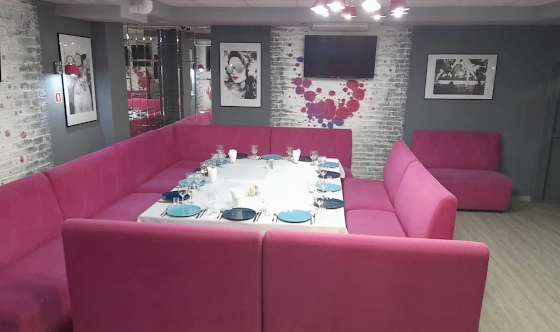 Фото №4 зала Vip-караоке