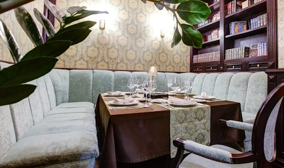 Фото №2 зала Малая VIP-комната или «Английская библиотека»