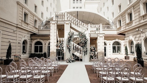 Фото №1 зала Летняя  терраса ресторана Галерея